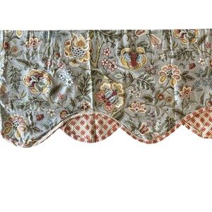 Waverly Window Treatment 60”x18”Valance Unused